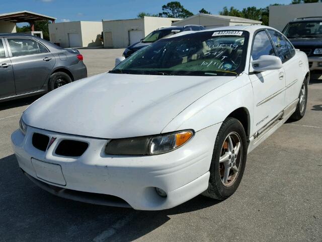 1G2WP52K0YF206840 - 2000 PONTIAC GRAND PRIX WHITE photo 2