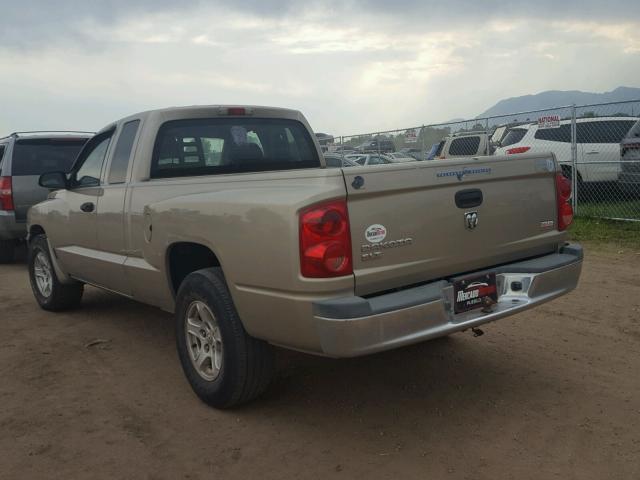 1D7HE42K65S313856 - 2005 DODGE DAKOTA SLT GOLD photo 3