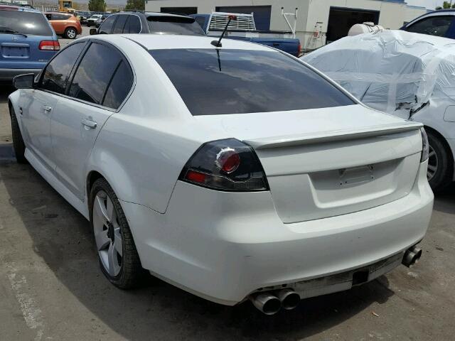 6G2EC57Y89L226344 - 2009 PONTIAC G8 GT WHITE photo 3