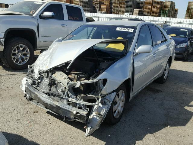 4T1BE32K13U707255 - 2003 TOYOTA CAMRY LE SILVER photo 2