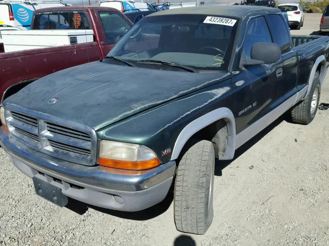 1B7GG22X6WS544581 - 1998 DODGE DAKOTA GREEN photo 2