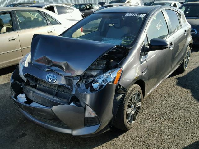 JTDKDTB37E1559732 - 2014 TOYOTA PRIUS C GRAY photo 2