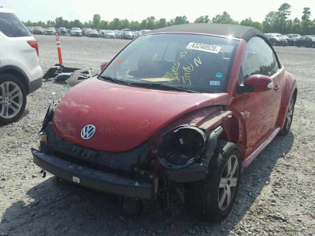 3VWRF31Y56M305623 - 2006 VOLKSWAGEN NEW BEETLE Qırmızı foto 2