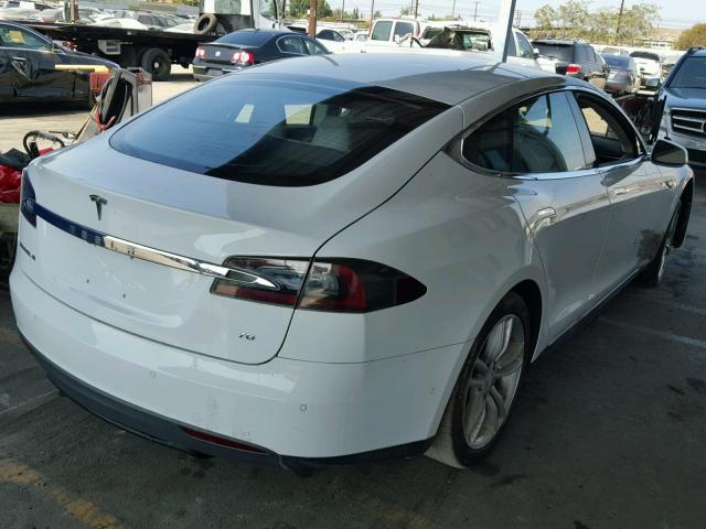 5YJSA1E19GF122364 - 2016 TESLA MODEL S Սպիտակ լուսանկար 4