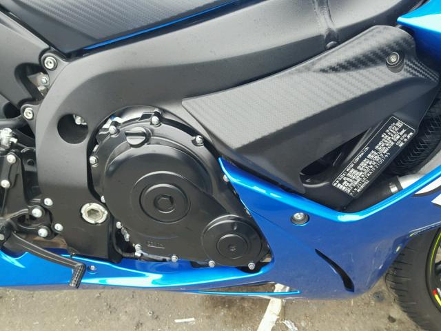 JS1GR7MA7F2100765 - 2015 SUZUKI GSX-R750 BLUE photo 7