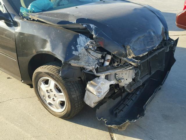 4T1BF30K32U024374 - 2002 TOYOTA CAMRY LE შავი ფოტო 9