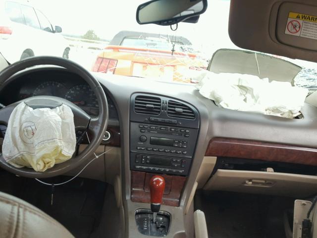 1LNHM87A62Y602762 - 2002 LINCOLN LS 棕色 照片 9