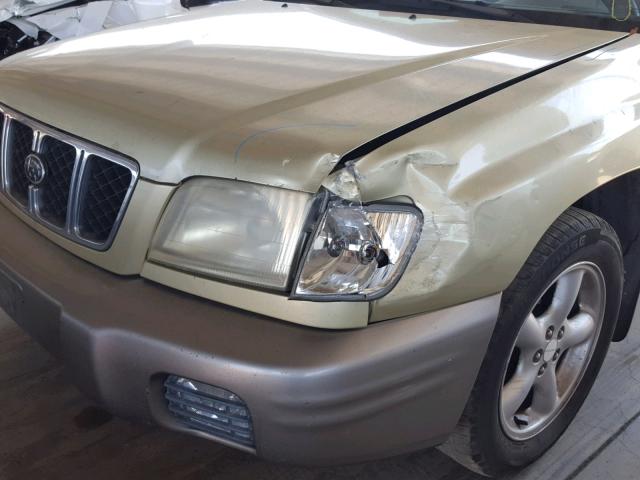 JF1SF65502H744979 - 2002 SUBARU FORESTER S 金色 照片 9