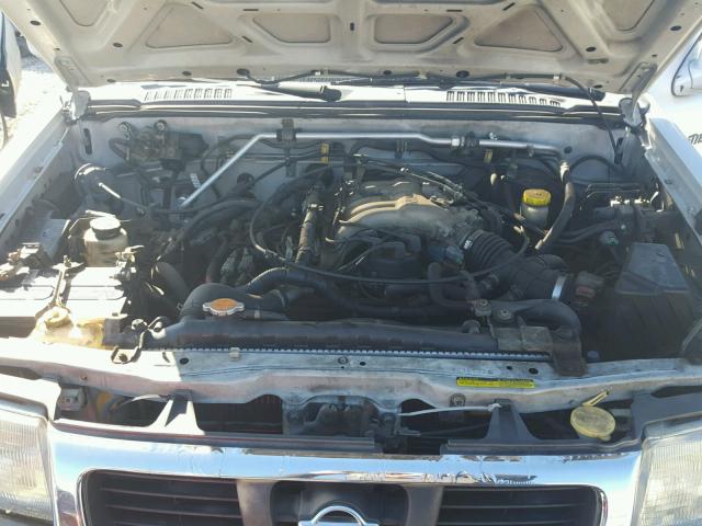 1N6ED27Y8YC361324 - 2000 NISSAN FRONTIER C SILVER photo 7