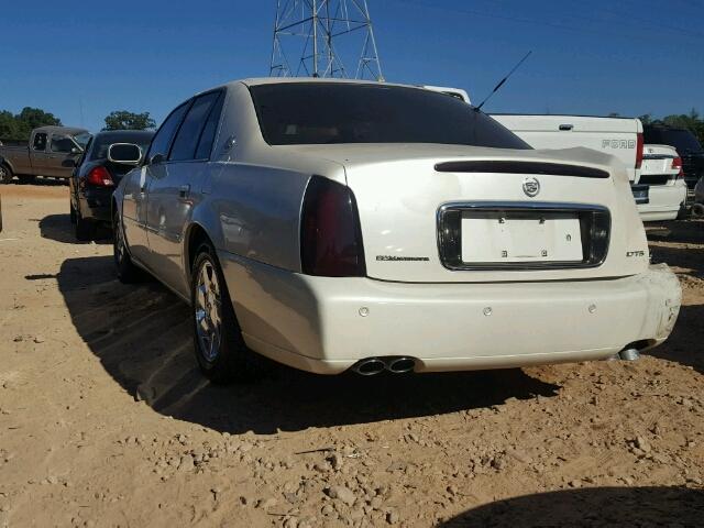 1G6KF57912U264514 - 2002 CADILLAC DEVILLE DT WHITE photo 3