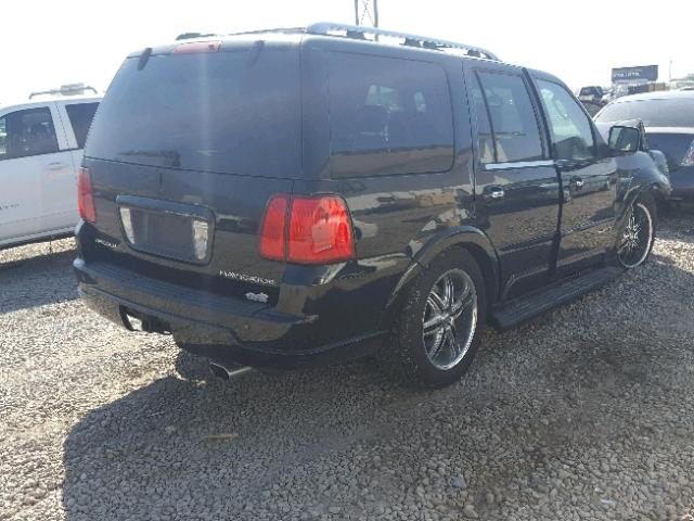 5LMFU27R34LJ33069 - 2004 LINCOLN NAVIGATOR Қара фото 4