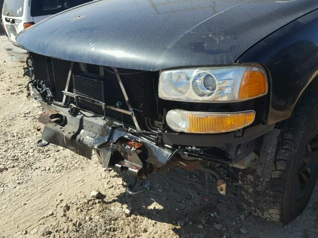 1GKEK63U54J205450 - 2004 GMC YUKON DENA BLACK photo 9