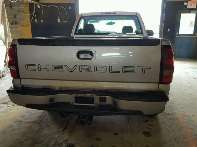 3GCEC14XX7G249826 - 2007 CHEVROLET SILVERADO SILVER photo 6