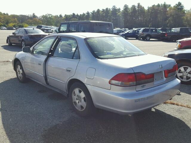 1HGCG16522A035493 - 2002 HONDA ACCORD EX SILVER photo 3