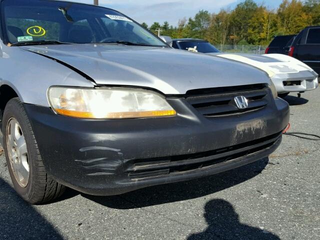 1HGCG16522A035493 - 2002 HONDA ACCORD EX SILVER photo 9