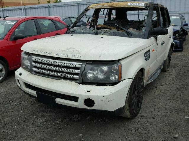 SALSF25496A955728 - 2006 LAND ROVER RANGE ROVE WHITE photo 2