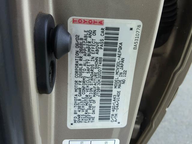 JTDBF30K320077488 - 2002 TOYOTA CAMRY LE 金色 照片 10