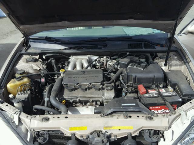 JTDBF30K320077488 - 2002 TOYOTA CAMRY LE 金色 照片 7
