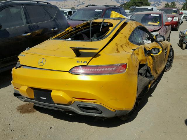 WDDYJ7JA2HA010105 - 2017 MERCEDES-BENZ AMG GT S YELLOW photo 4