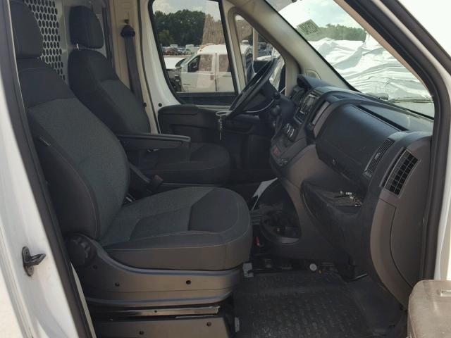 3C6TRVCG7HE523535 - 2017 RAM PROMASTER 白色 照片 5