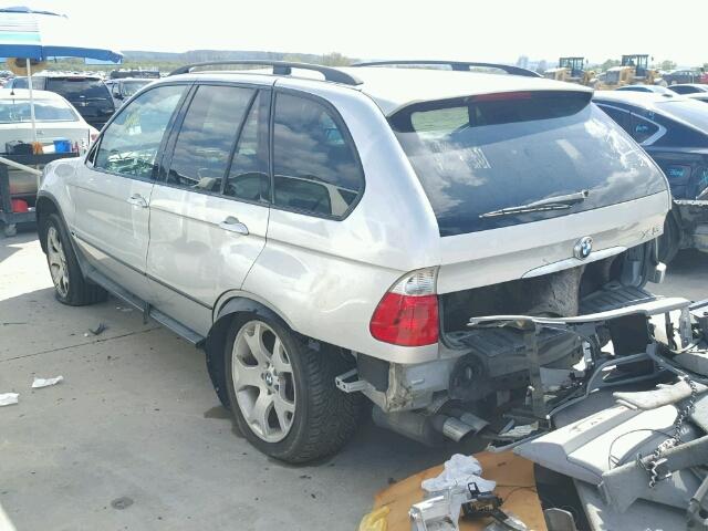 WBAFB3349YLH00663 - 2000 BMW X5 SILVER photo 3