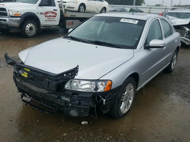 YV1RS592072610573 - 2007 VOLVO S60 2.5T SILVER photo 2