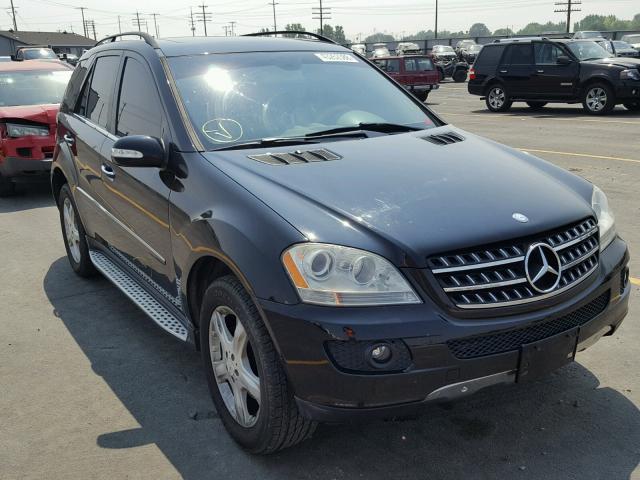 4JGBB22E98A368704 - 2008 MERCEDES-BENZ ML 320 CDI BLACK photo 1