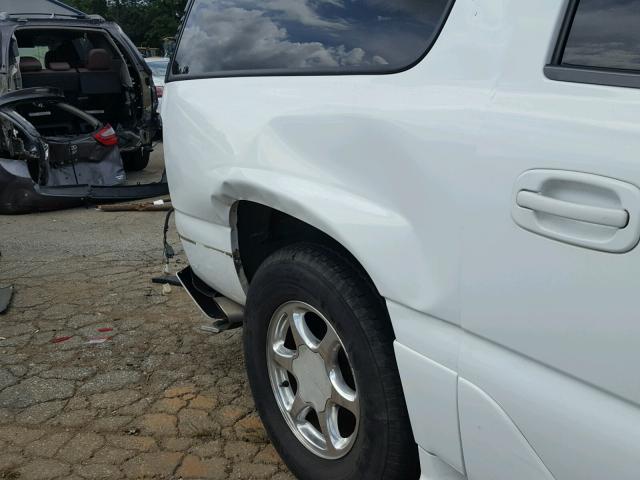 1GKFK66U12J281776 - 2002 GMC DENALI XL WHITE photo 9