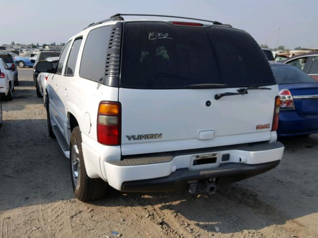 1GKEK63U62J263869 - 2002 GMC DENALI WHITE photo 3