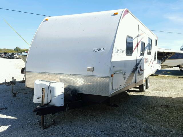 4YDT2912XAT412564 - 2010 PASSPORT ULTRA LITE WHITE photo 2