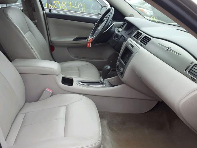 2G1WD58C569100824 - 2006 CHEVROLET IMPALA SUP 银色 照片 5