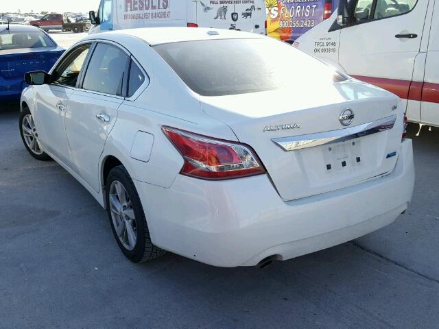 1N4AL3AP3DN488643 - 2013 NISSAN ALTIMA 2.5 WHITE photo 3