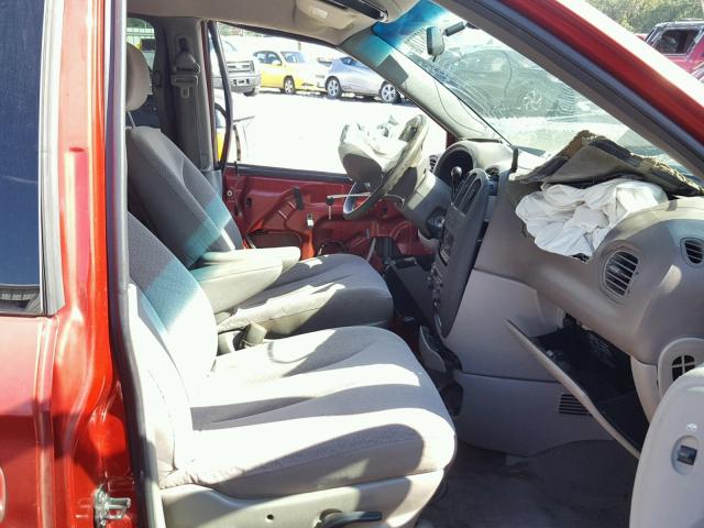 1B8GP45G51B113337 - 2001 DODGE CARAVAN SP BURGUNDY photo 5