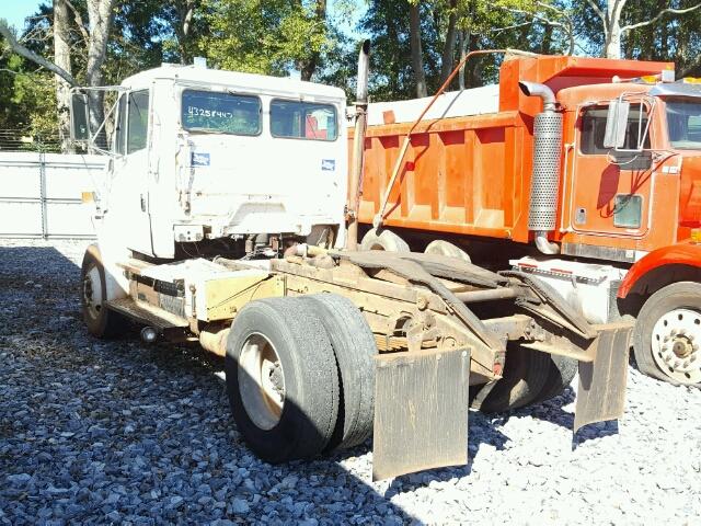 1FUW8HCB2XHB45174 - 1999 FREIGHTLINER MEDIUM CON WHITE photo 3