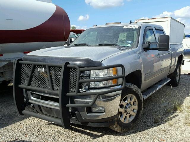 1GC4K1E86CF117678 - 2012 CHEVROLET SILVERADO SILVER photo 2