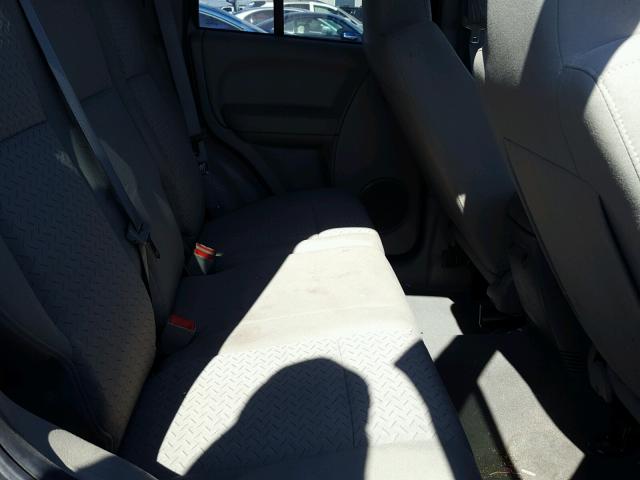 1J4GK38K85W612719 - 2005 JEEP LIBERTY RE BLUE photo 6