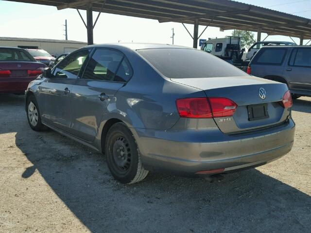 3VW2K7AJ0EM215477 - 2014 VOLKSWAGEN JETTA BASE GRAY photo 3