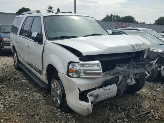 5L1FL27549LJ01493 - 2009 LINCOLN NAVIGATOR Weiß Foto 1