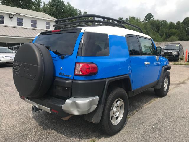 JTEBU11F88K017999 - 2008 TOYOTA FJ CRUISER BLUE photo 4