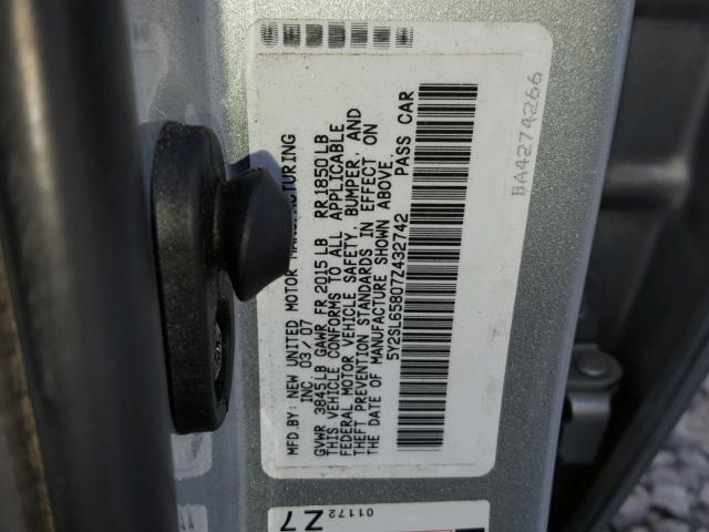 5Y2SL65807Z432742 - 2007 PONTIAC VIBE SILVER photo 10