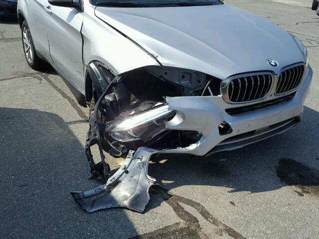 5UXKU2C55J0Z62276 - 2018 BMW X6 XDRIVE3 Silber Foto 9