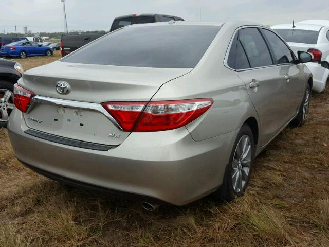 4T1BF1FK4HU758610 - 2017 TOYOTA CAMRY LE GRAY photo 4