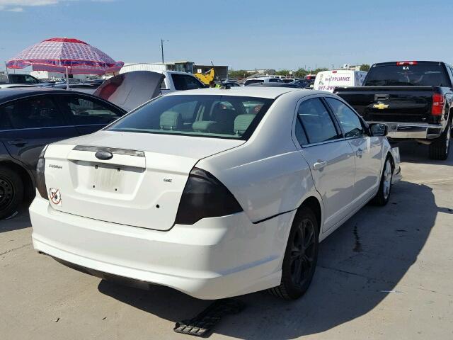 3FAHP0HA3CR400124 - 2012 FORD FUSION SE WHITE photo 4