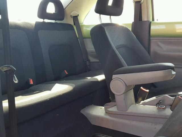 3VWCC21C9YM461230 - 2000 VOLKSWAGEN NEW BEETLE მწვანე ფოტო 6