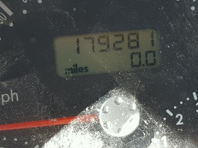 3VWCC21C9YM461230 - 2000 VOLKSWAGEN NEW BEETLE მწვანე ფოტო 8