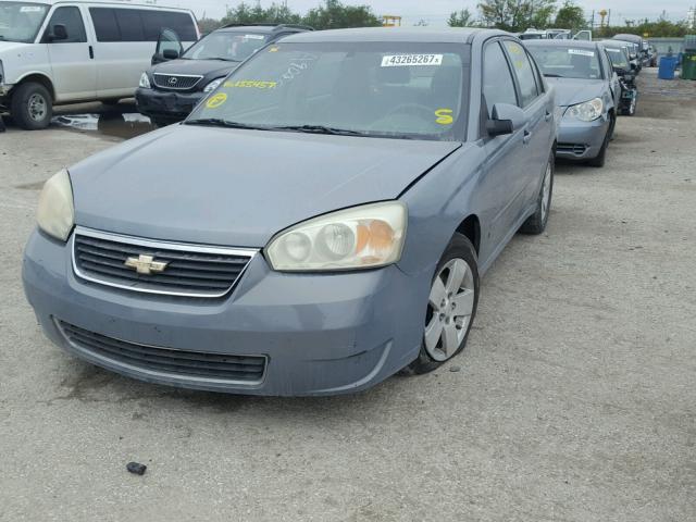 1G1ZT58N98F102457 - 2008 CHEVROLET MALIBU LT GRAY photo 2