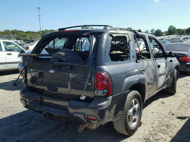 1GNDT13S472285819 - 2007 CHEVROLET TRAILBLAZE BURN photo 4