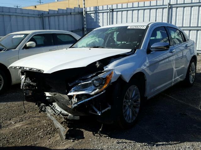 1C3CCBCG2DN757732 - 2013 CHRYSLER 200 LIMITE WHITE photo 2