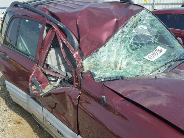 2CNBE634526904864 - 2002 CHEVROLET TRACKER LT BURGUNDY photo 10