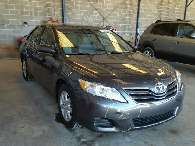 4T4BF3EK3BR155349 - 2011 TOYOTA CAMRY GRAY photo 1